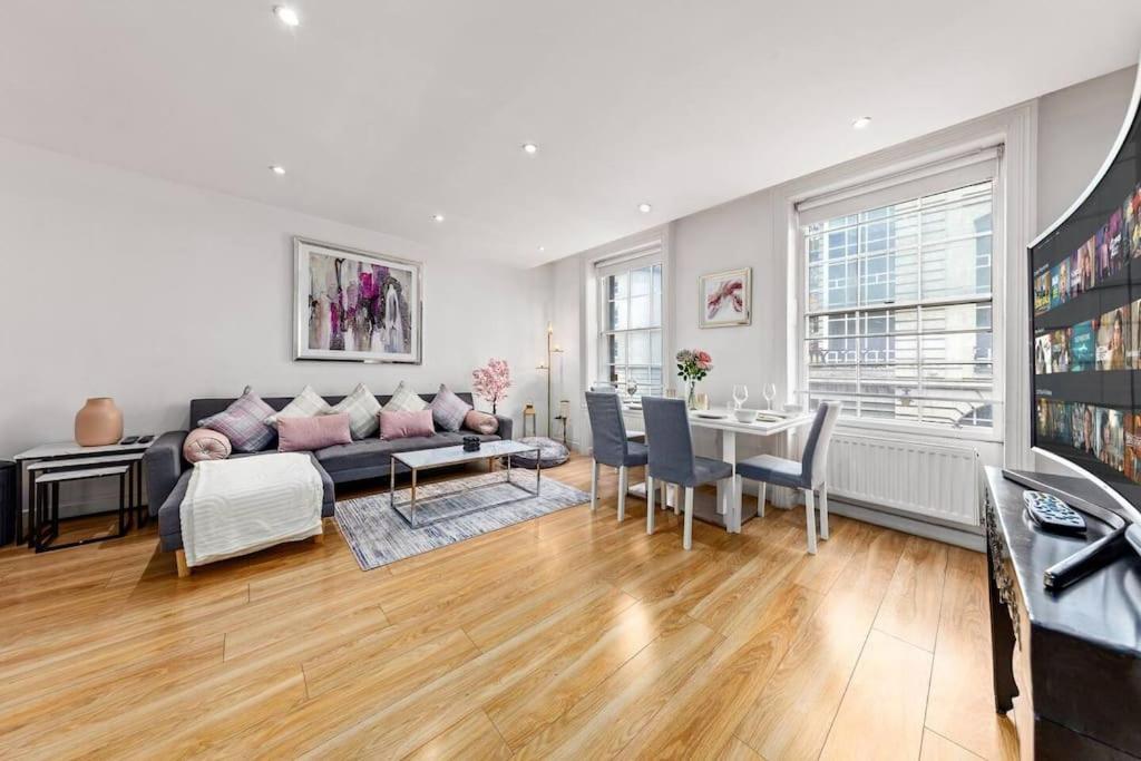 3 Bedroom Apartment In Haymarket Central London Sleep 10 Hy2 מראה חיצוני תמונה