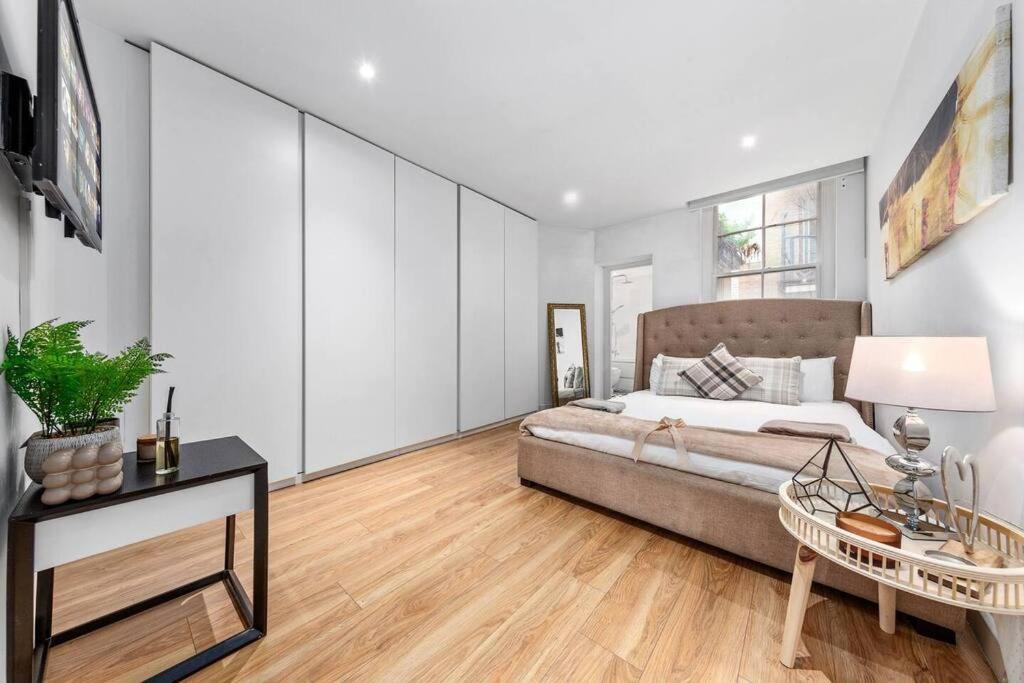 3 Bedroom Apartment In Haymarket Central London Sleep 10 Hy2 מראה חיצוני תמונה