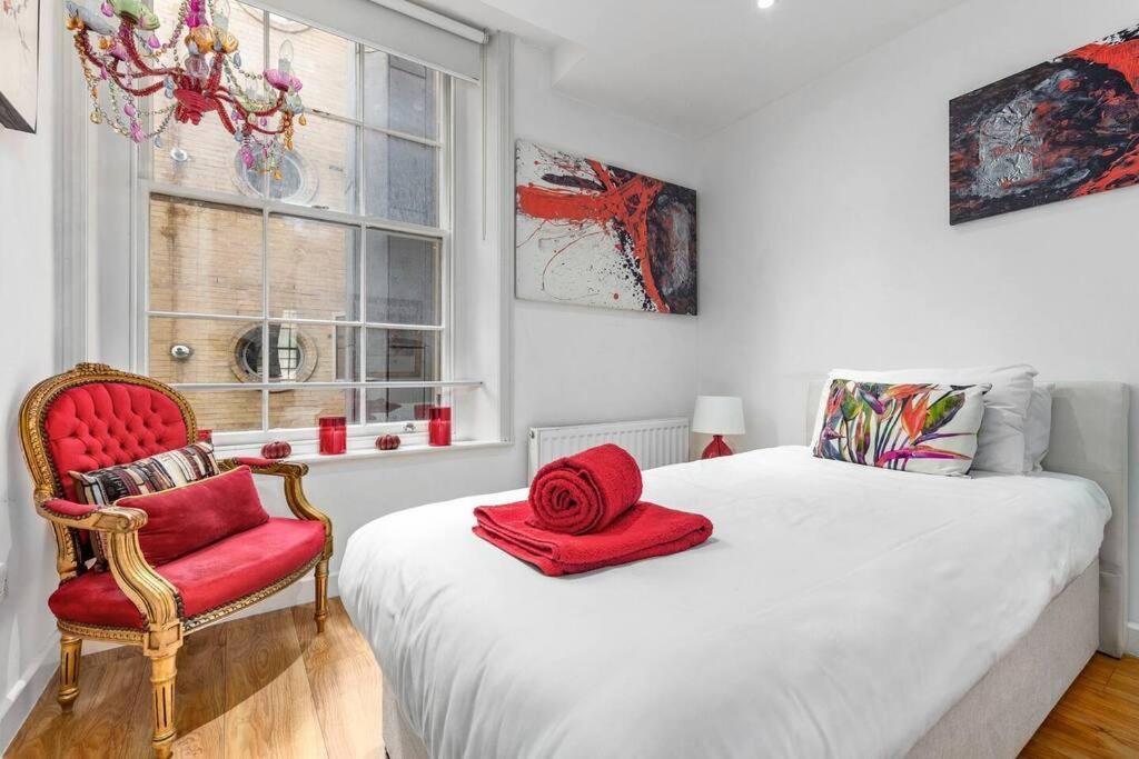 3 Bedroom Apartment In Haymarket Central London Sleep 10 Hy2 מראה חיצוני תמונה